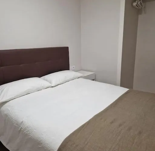 Atico Cork Βίγκο