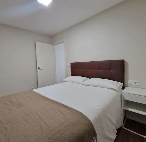 Atico Cork * Βίγκο