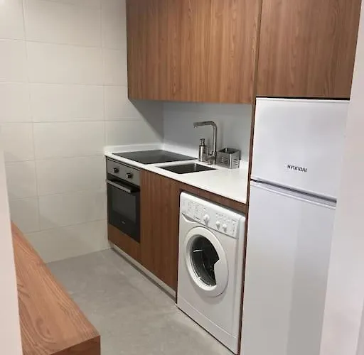 Atico Cork * Βίγκο